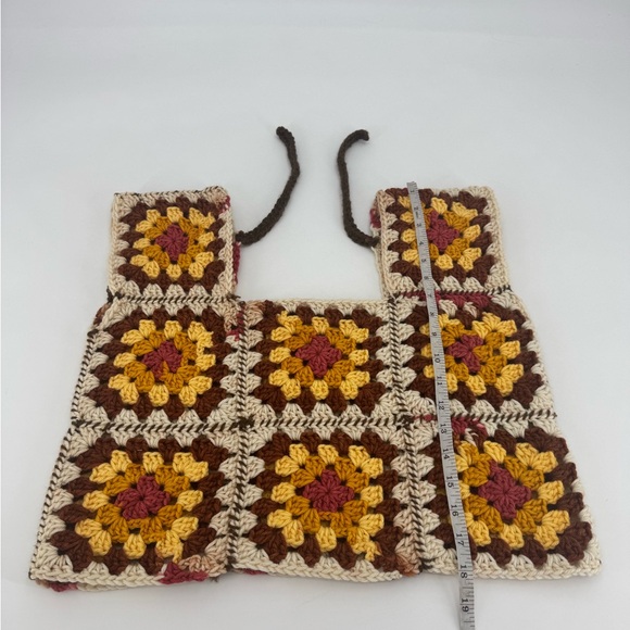 Vintage 70’s Boho Patchwork Handmade Crochet Macrame Sleeveless Sweater Top - Picture 10 of 12
